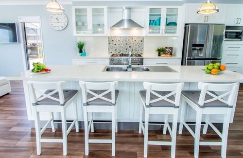 Agnes Water House | WYUNA - CLEAR WATER: Incredible Pool & Oceanfront Views