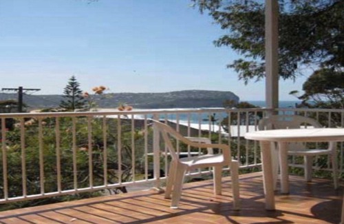 Macmasters Beach House | Beachfront Bliss at Wyvern Cres Beach House – 10/10 Rating