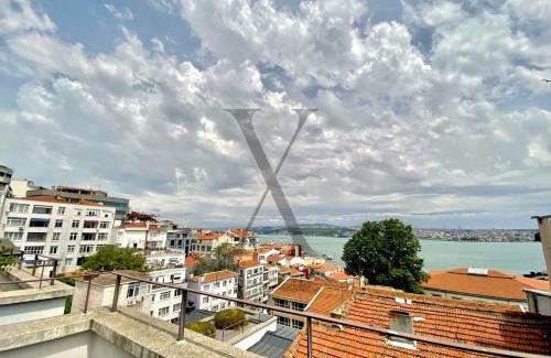 Kabatas Apartment | Elegant X Flats: Child-Friendly Stay with 4-Star Comfort