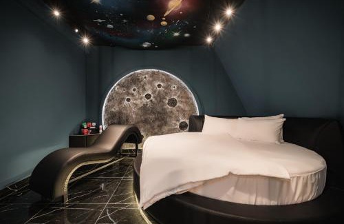 Van Giang Apartment | X Sense Love Hotel - Vinhomes Ocean Park 2