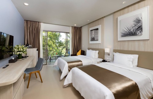 Khuekkhak Hotel | Indulge at X10 Khaolak: 5-Star Ocean View Retreat