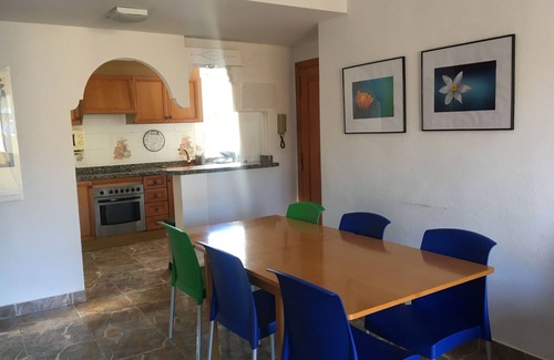 Xeraco Beach Apartment | Family-Friendly Oceanfront Retreat at Xaloc bl.B 2º pta.6