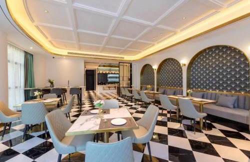 Yuexiu Hotel | XANA Deluxe International Hotel Dongshankou Metro Station Branch - Free Shuttle Bus to Canton Fair Complex During Canton Fair Period