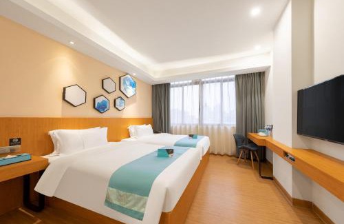 Liwan Hotel | Convenient Xana Lite Hotel Near Metro in Guangzhou