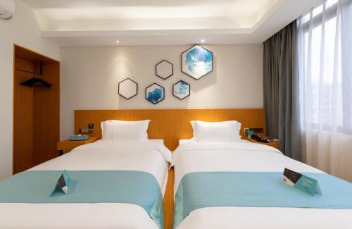 Liwan Hotel | Convenient Xana Lite Hotel Near Metro in Guangzhou