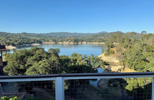 Oak Shores House | Serene Xanadu Lakefront Retreat with Private Dock & Slide