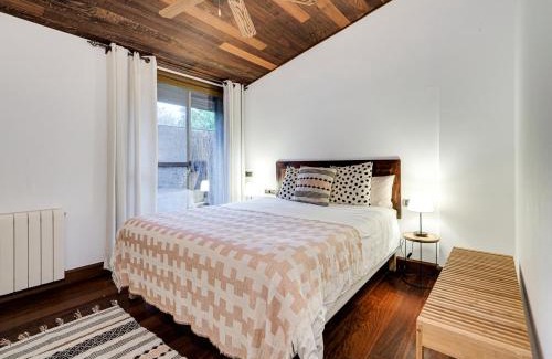 Sant Pere de Vilamajor Villa | Experience Xauxa: Oceanfront Bliss with Top Amenities