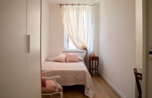 Morivione Apartment | Family-Friendly Xenia Apartments Near Fondazione Prada