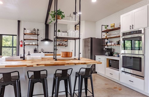 Valley Mills Other | Discover Xenia Creek Barndo: Hot Tub, Pool & Scenic Views