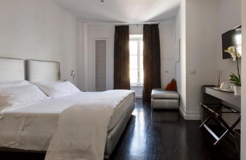 Roman Ghetto Bed & Breakfast | Discover Xenia Guest House: 4-Star Comfort for Families