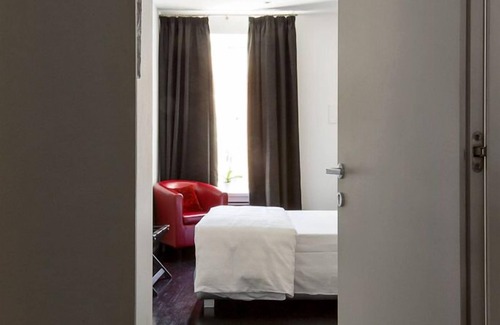 Roman Ghetto House | Eco-Friendly Retreat at Xenia Guest House - Rated 9.8/10