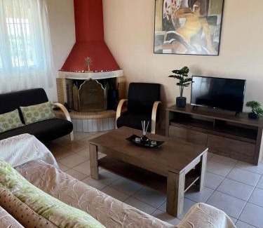 Chalcis House | Discover Xenia's Seaview House: 10/10 Guest Rated Retreat