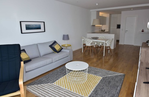 Polana Cimento A Apartment | Modern Xenon Urban Apartments with Spa and Pool Access