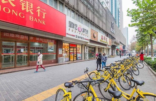 Yanta Qu Apartment | Modern Xi'an Yanta Apartment with Family-Friendly Amenities