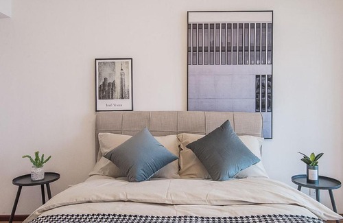Yanta Qu Apartment | Modern Xi'an Yanta Apartment with Family-Friendly Amenities