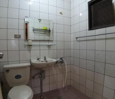 Xitou House | Comfortable Xi Zhi Tou Homestay with Family-Friendly Amenities