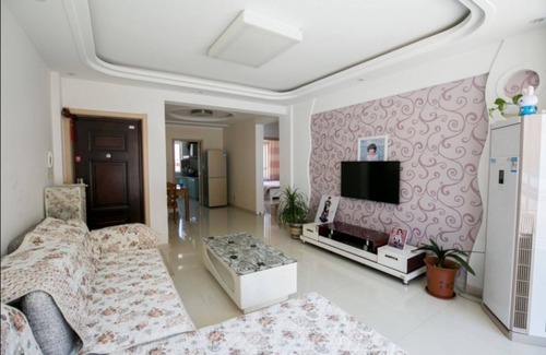 Dazhaotun Apartment | Family-Friendly XIAOMIN INN with Kitchen & Accessibility