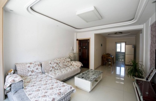 Dazhaotun Apartment | Family-Friendly XIAOMIN INN with Kitchen & Accessibility