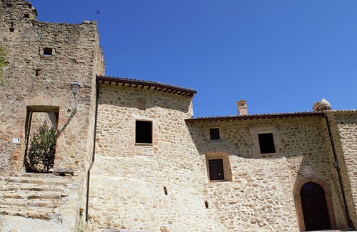 Gualdo Cattaneo House | XIII century Castle overlooking an uncontaminated valley.