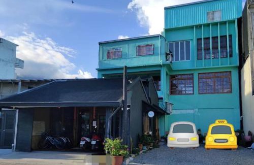 Guanshan House | Guest Rated: 9.4 at Xin Yuan Hang Homestay Retreat