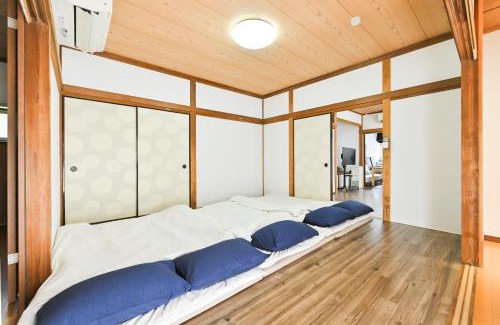 Narita Apartment | 幸Happiness 10 Guests Near Narita temple park&Narita Airport 3 Parking Spaces Spacious Home