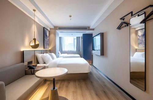 Liandu Hotel | Comfortable Xinhuating Business Hotel with Family-Friendly Amenities