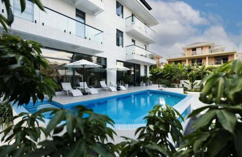Jinghong Hotel | Xishuangbanna Verdant House Resort Hotel