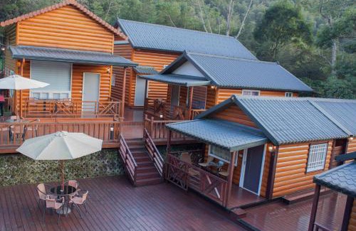 Xitou House | Discover Xitou Star Homestay: Family-Friendly Retreat