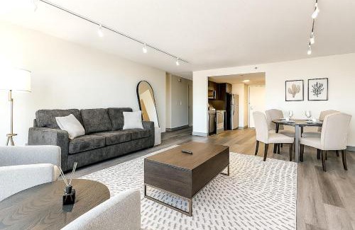 Downtown Hartford Apartment | Experience Hartford Heights with Breathtaking Skyline Views