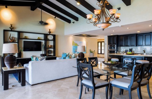 Amapas Resort | Xmas 12/19-26/2026 OCEANFRONT 3-bedroom PH w/wifi in 5 Star Resort in PV