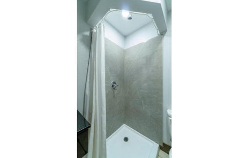 Marshall Hotel | Pet-Friendly Xpress Inn & Extended Stay with Pool Access