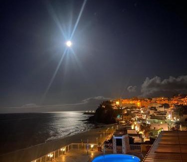 Morro Jable Hotel | Relax at XQ El Palacete: 4-Star Oceanfront Retreat
