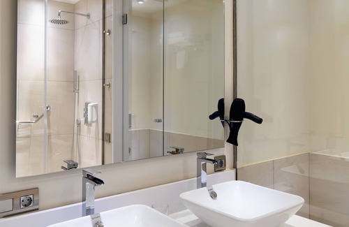 Morro Jable Hotel | Relax at XQ El Palacete: Rated 9.4 with Ocean Views
