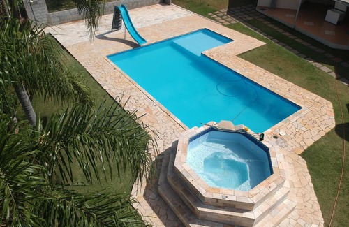 Santana de Parnaiba House | Experience Fun and Comfort at Xu Site - Perfect for Families