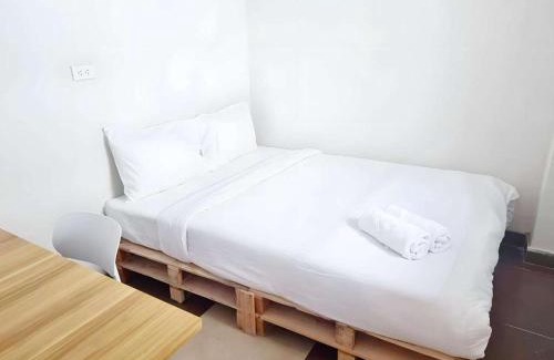 Talat Yot Apartment | XX The Hidden khaosen เดอะ ฮิดเด้น ตรอกข้าวสาร