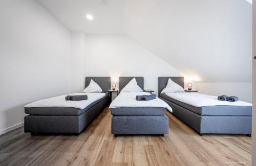 Hockenheim Apartment | Artful Retreat for 8 Near Speyer, Mannheim & Heidelberg