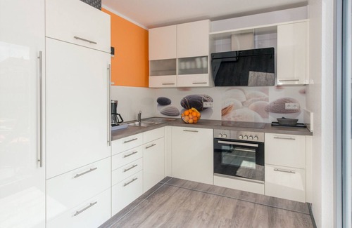 Bensheim House | Ideal Group Getaway in Bensheim with Pool and Ocean View
