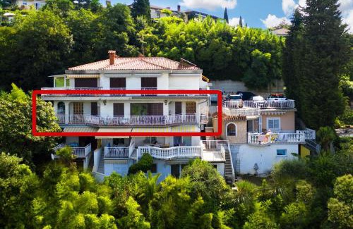 Portoroz Villa | Spacious Apartment with Oceanfront Views & Pet-Friendly Stay