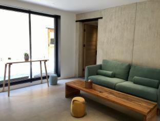 Yangshuo Hotel | Experience XY·Yun House: 5-Star Pet-Friendly Escape