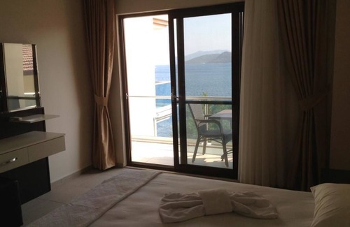 Bozburun Hotel | Ocean View Retreat at Yılmaz Kaptan Otel - Rated 9/10