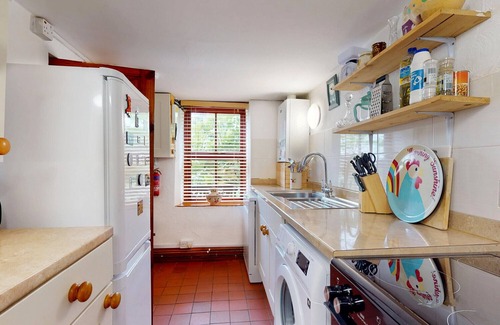 Llanberis Cottage | Y Bwthyn Llanberis: Family-Friendly Two Bedroom Retreat