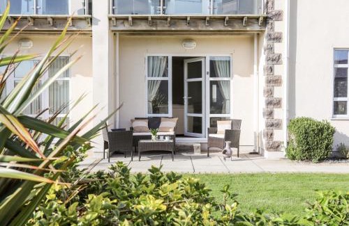 Edern Apartment | Discover Y Gyfrinach: 4-Star Pet & Child Friendly Retreat