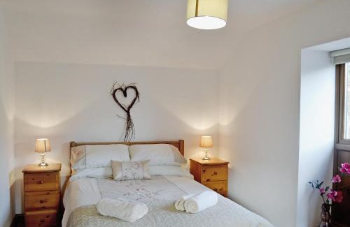 Cilybebyll House | Guest-Rated 10/10: Family-Friendly Y Stabl - A Delightful Stay