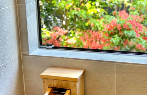 Hakone House | Experience Ya Kowakiya: Hot Spring Villa with Breakfast