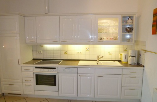 Karlshagen Apartment | Waterfront Retreat: Yachthafenidyll with Pool & Spa