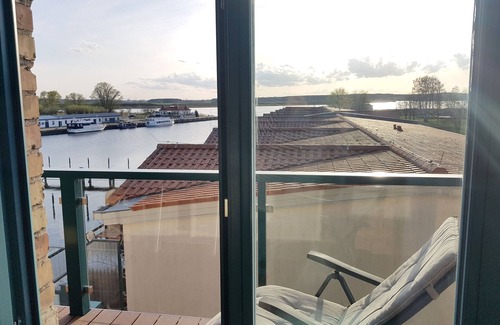 Karlshagen Apartment | Waterfront Retreat: Yachthafenidyll with Pool & Spa