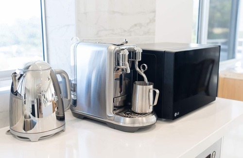 Hamilton Island Apartment | Yacht Harbour Tower 6