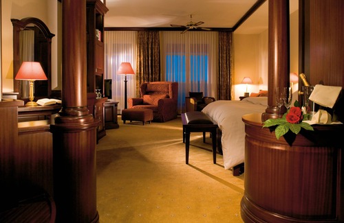 Hohe Dune Hotel | Experience Ocean Views at Yachthafenresidenz Hohe Duene