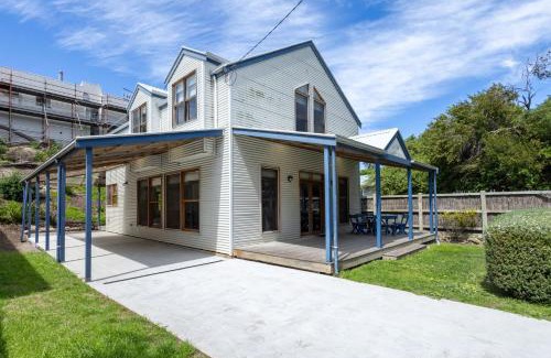 Port Fairy House | Yachthouse - Family-Friendly 4-Star Retreat with Great Reviews