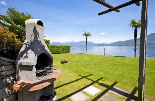 Ghiffa Apartment | Pet-Friendly Yachting Residence with Private Beach Access